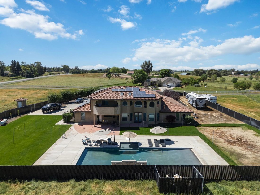 House in Madera, California, United States 3 - 17602655