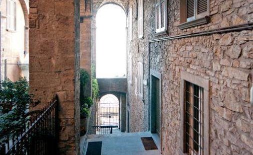 Apartment in Upper Town, Bergamo, Lombardy 1