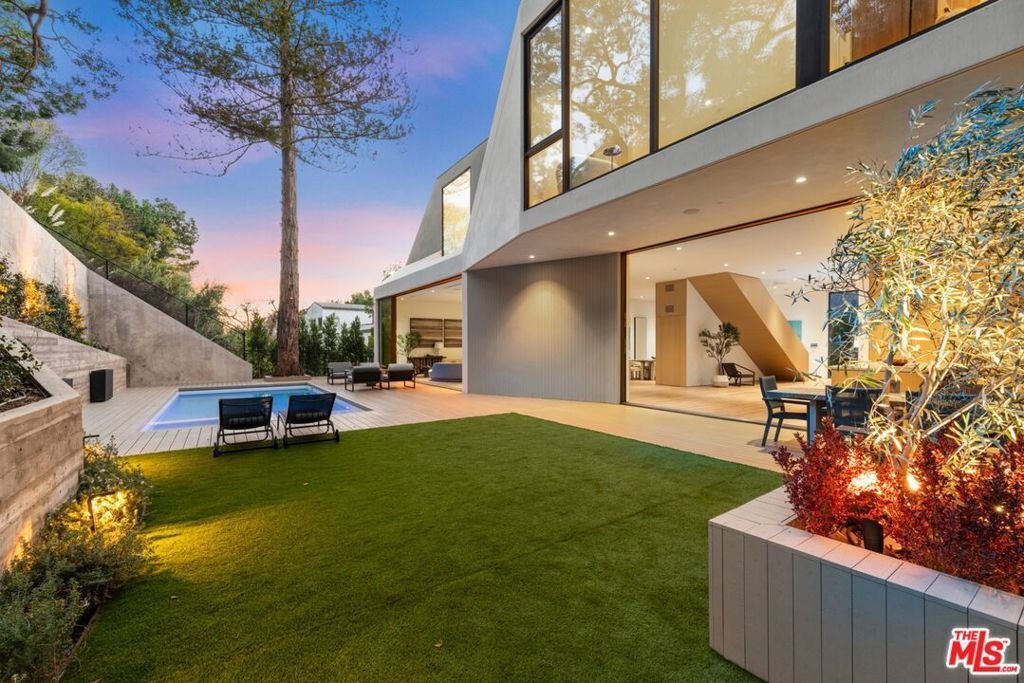 House in Los Angeles, California, United States 3 - 17606624