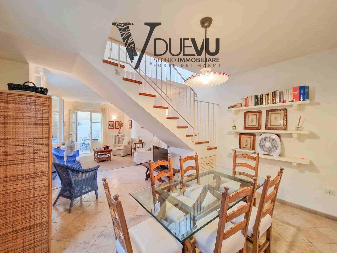 Villa in Center, Forte dei Marmi, Tuscany 2 - 17614148
