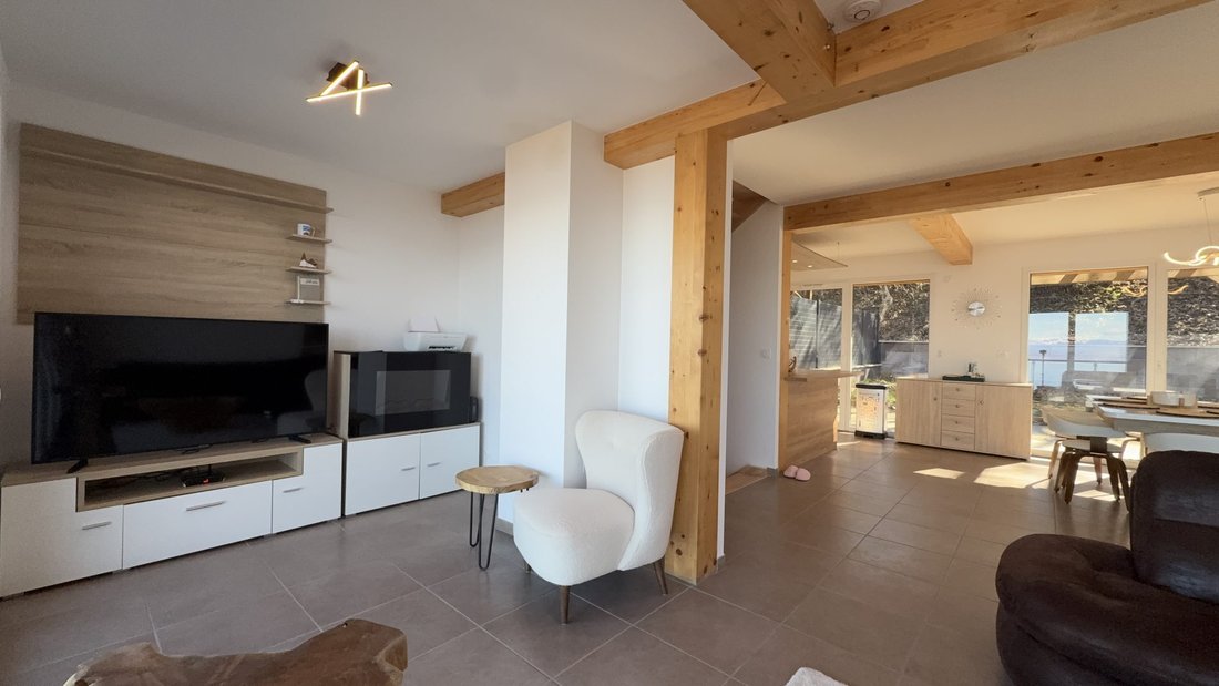 Villa in Evian-les-Bains, Auvergne-Rhône-Alpes, France 3 - 17615145