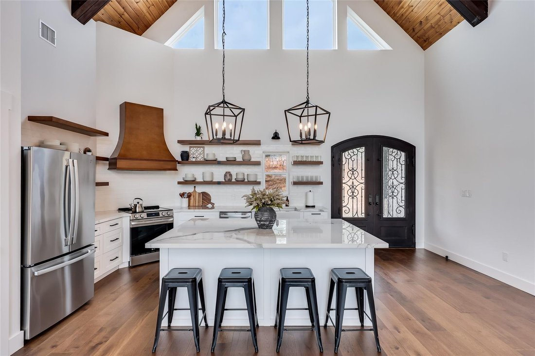 House in Bastrop, Texas, United States 4 - 17609470