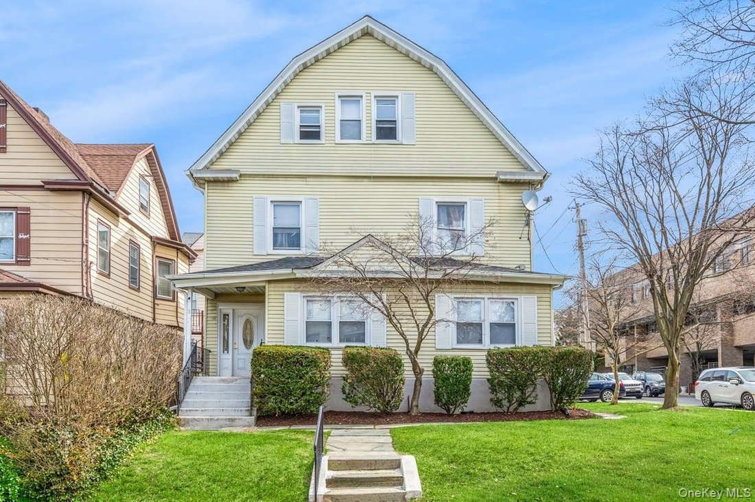 House in Bronxville, New York, United States 2 - 17613076