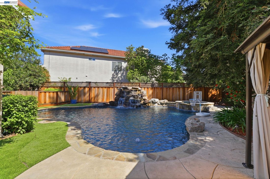 House in Morgan Hill, California, United States 3 - 17613156