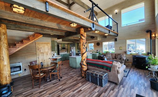 House in Tonasket, Washington, United States 1