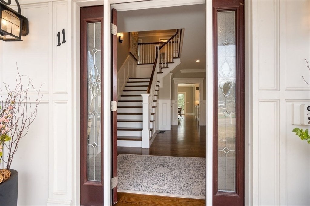 House in Westwood, Massachusetts, United States 4 - 17610105