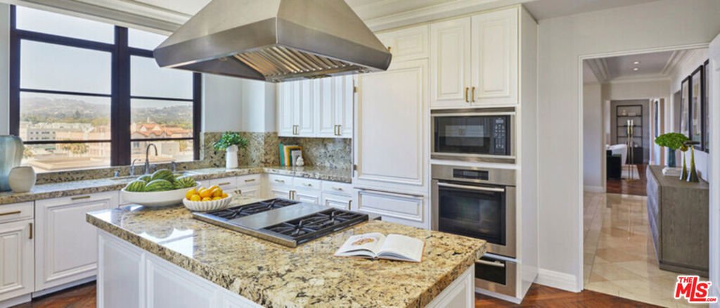 Condo in Beverly Hills, California, United States 4 - 17606500