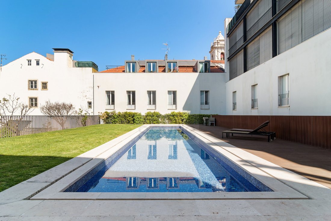 Apartment in Misericordia, Lisbon, Portugal 2 - 17613289