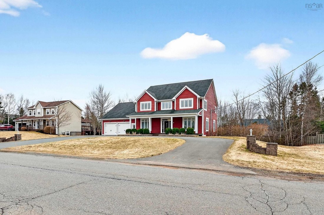 House in Valley, Nova Scotia, Canada 3 - 17598559