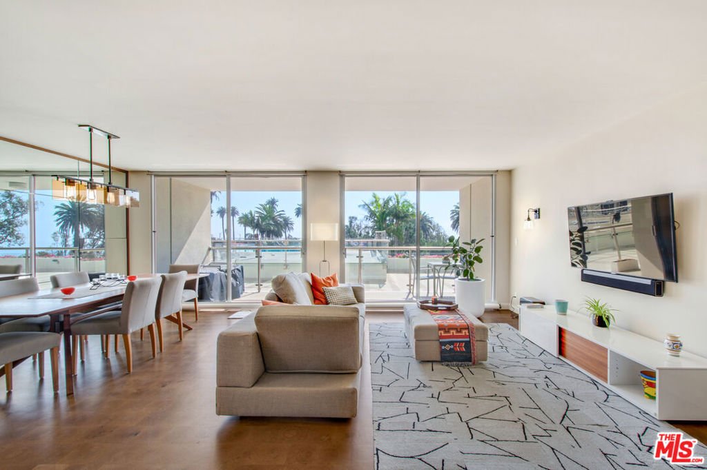 Condo in Santa Monica, California, United States 4 - 17606371