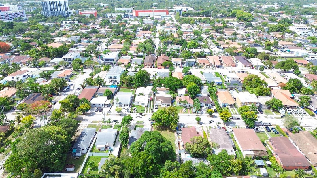 Apartment in Miami, Florida, United States 5 - 17613336