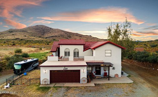 House in Mayer, Arizona, United States 1