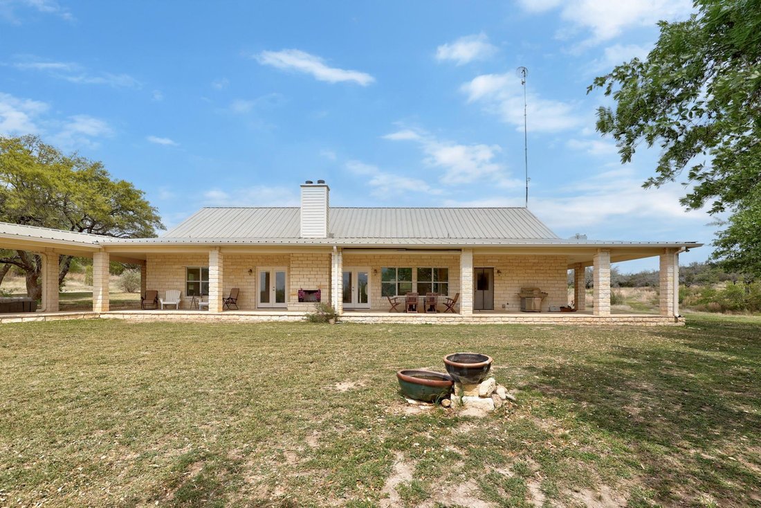 House in Spicewood, Texas, United States 5 - 17609579