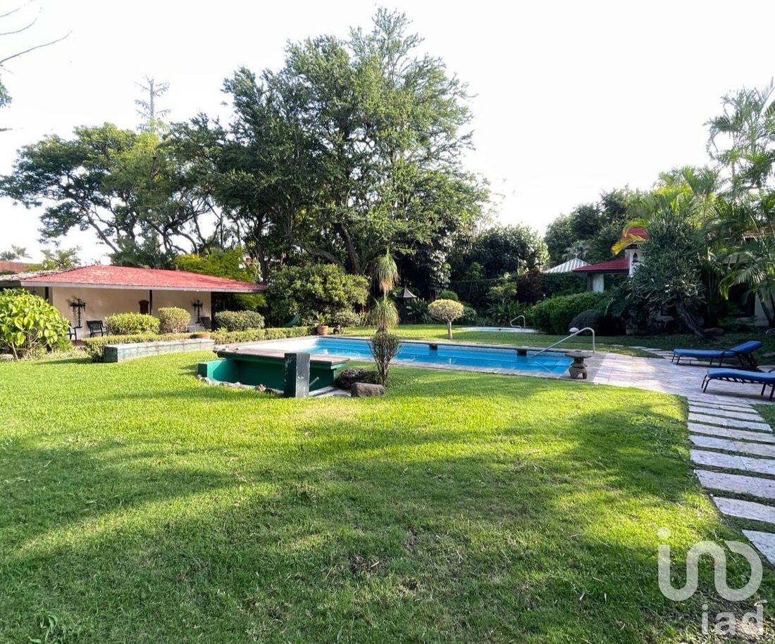 House in Cuernavaca, Morelos, Mexico 4 - 17601096