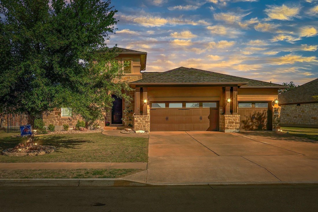 House in Leander, Texas, United States 2 - 17609481