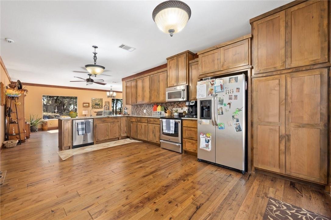 House in Marble Falls, Texas, United States 5 - 17611600