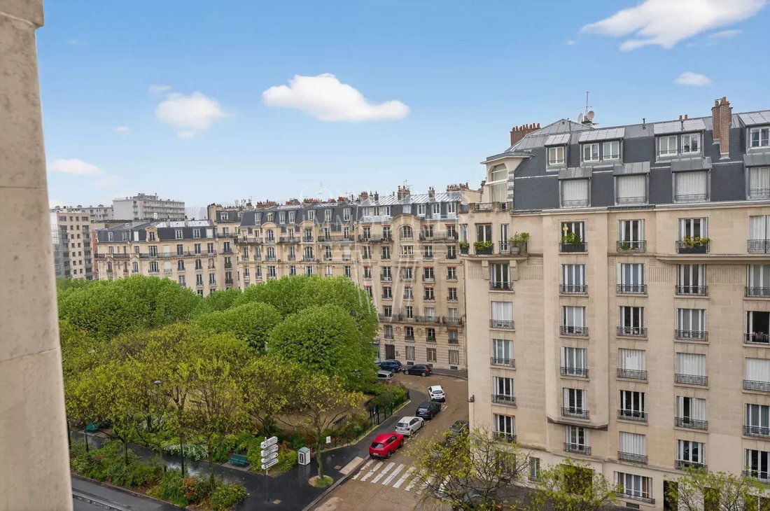 Apartment in Dupleix-Motte Picquet, Paris 15e Arrondissement, Paris 1 - 17602297