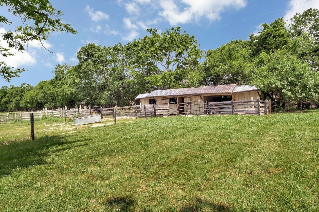 House in Lebanon, Tennessee, United States 4 - 17607383