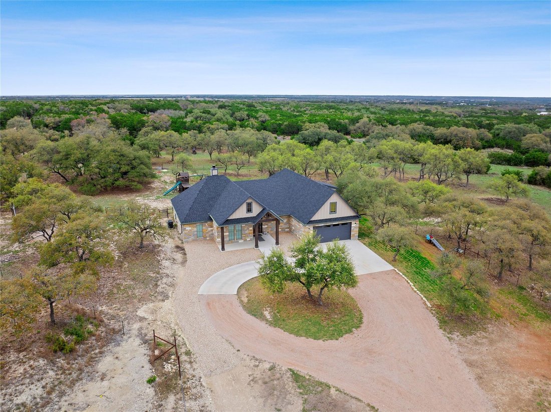 House in Burnet, Texas, United States 2 - 17611434