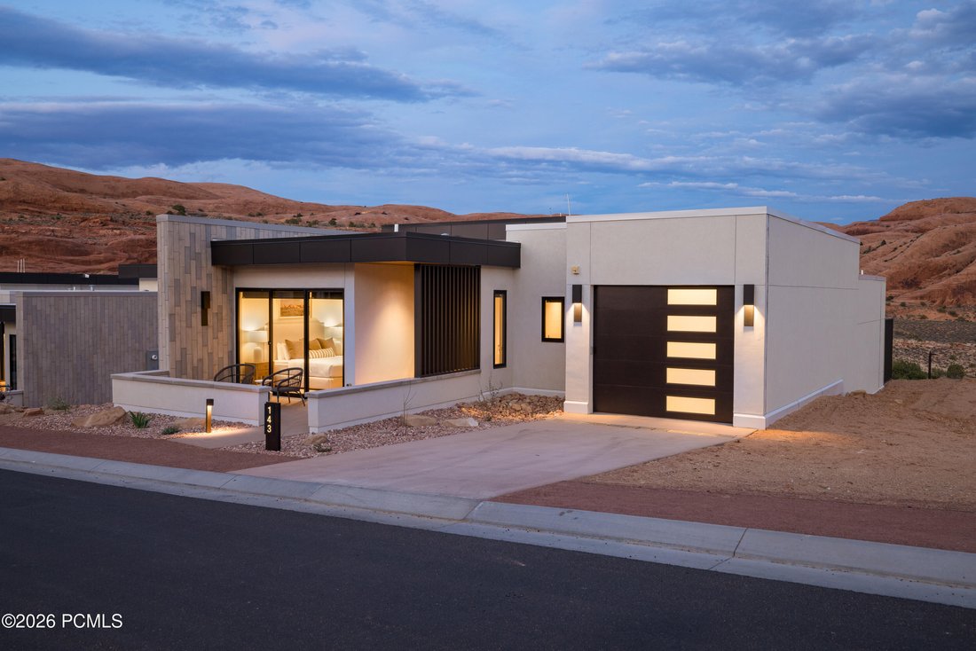 House in Moab, Utah, United States 1 - 16933325