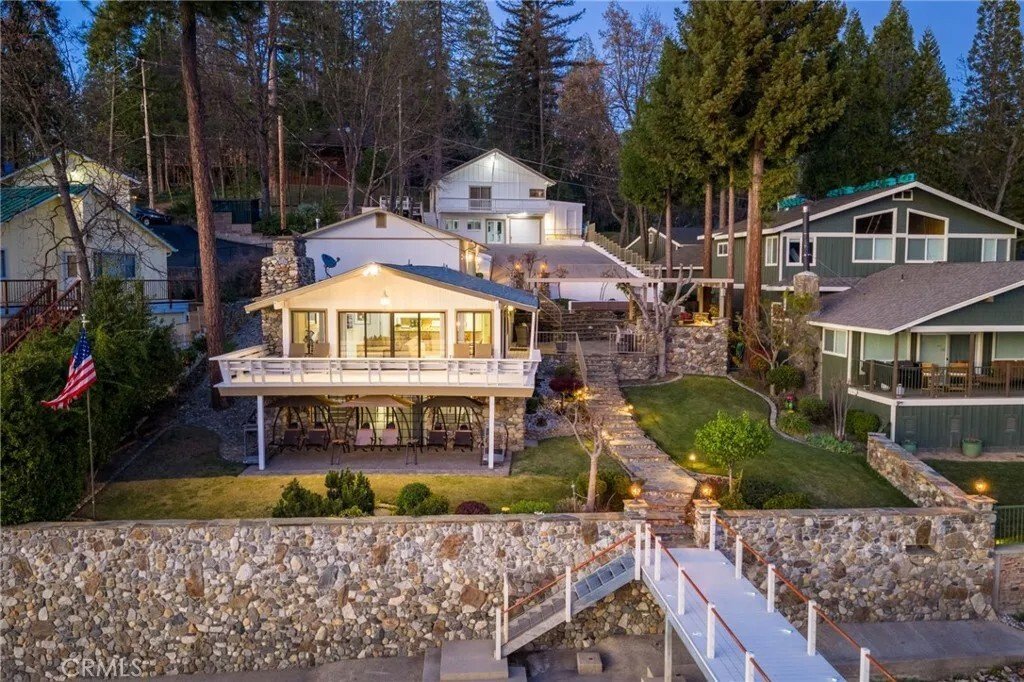 House in Bass Lake, California, United States 2 - 17606995