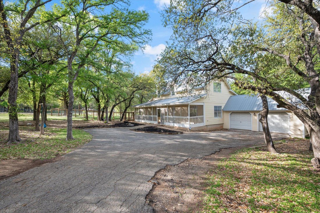 House in Georgetown, Texas, United States 2 - 17609364
