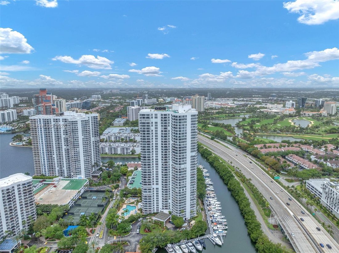 Condo in Aventura, Florida, United States 4 - 17603317