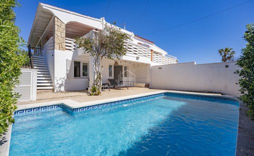 Villa a Punta Prima, Sant Lluís, Isole Baleari 1