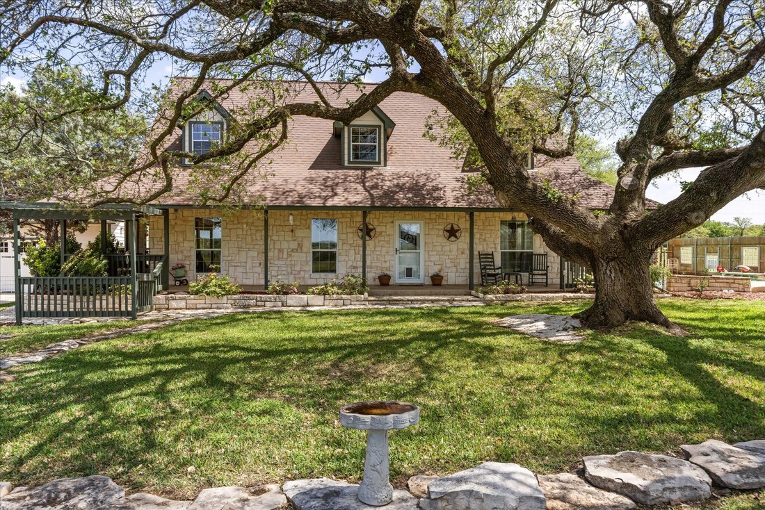 Farm Ranch in Granbury, Texas, United States 3 - 17598555