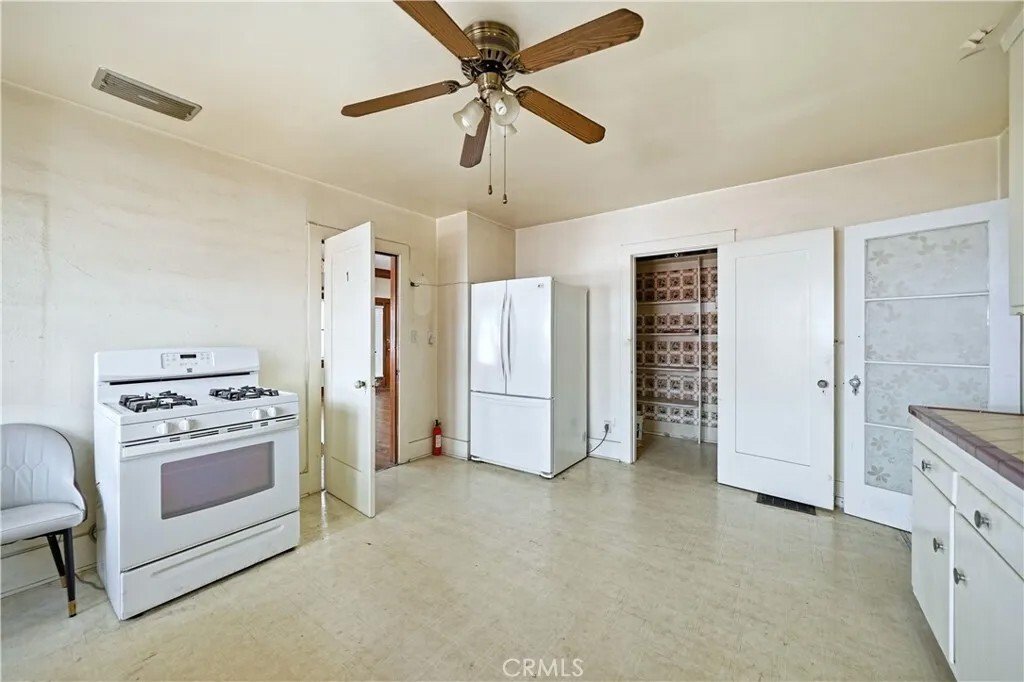 Alhambra, California, United States 3 - 17607589