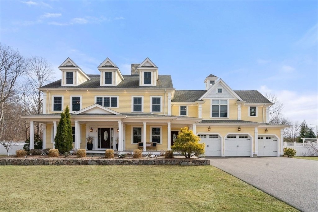 House in Westwood, Massachusetts, United States 1 - 17610105