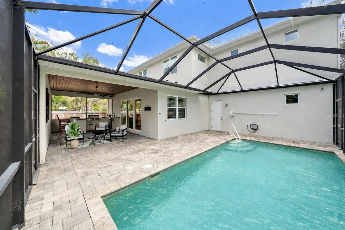 House in Sarasota, Florida, United States 2 - 17333438