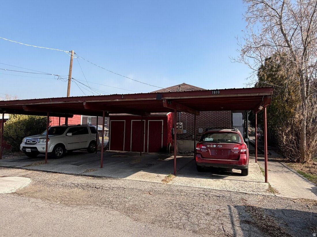Salt Lake City, Utah, United States 4 - 17612412