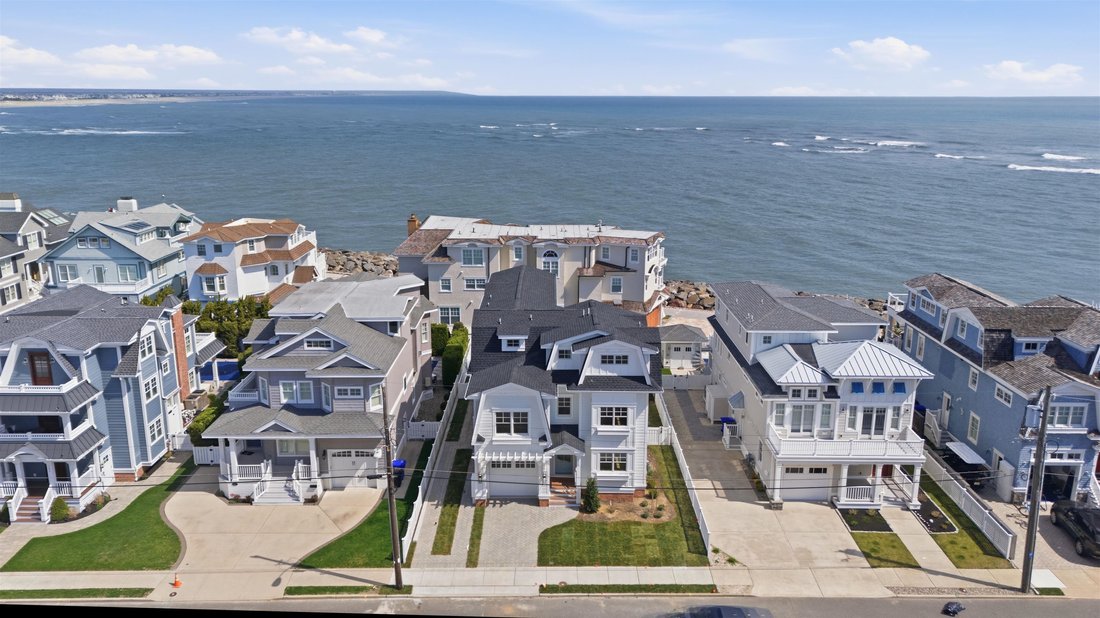 House in Avalon, New Jersey, United States 1 - 17602962