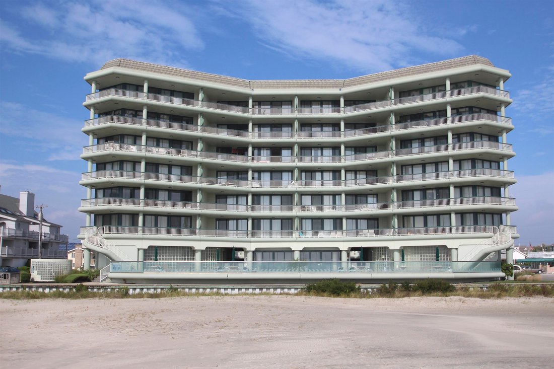 Condo in Wildwood, New Jersey, United States 1 - 17603073