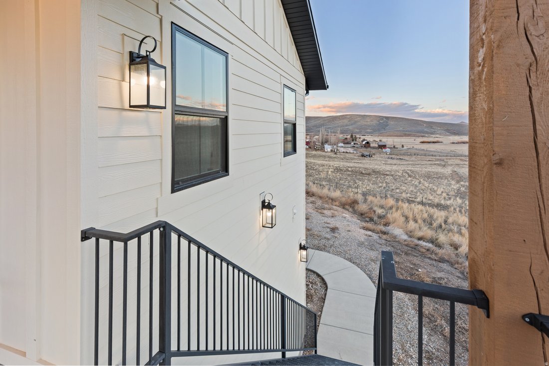 House in Laketown, Utah, United States 5 - 17601944