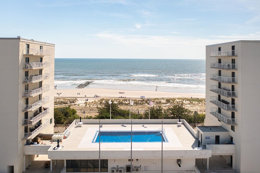 Condo in Sea Isle City, New Jersey, United States 5 - 17602964