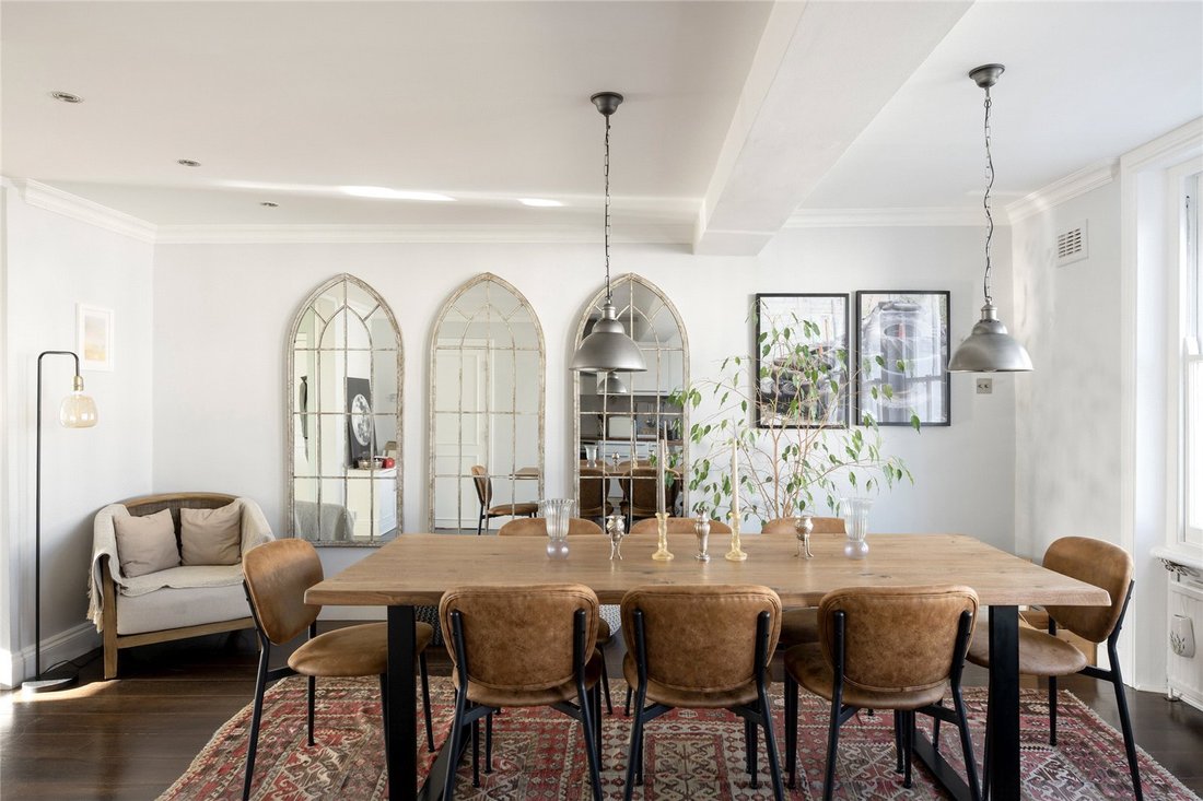 Apartment in Holland Park, Kensington And Chelsea, England 5 - 17598487