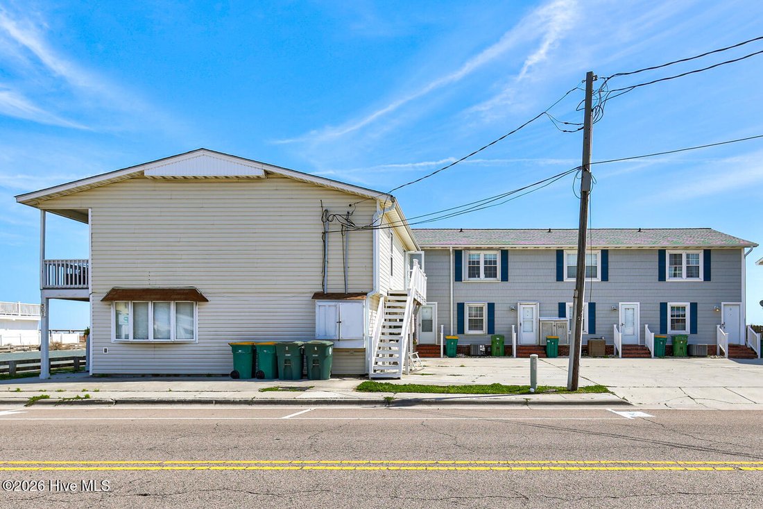 Townhouse in Kure Beach, North Carolina, United States 2 - 17606276
