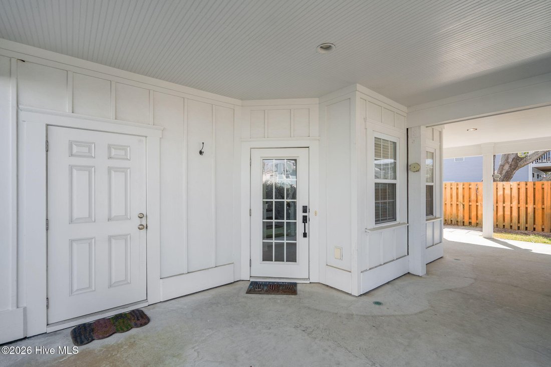Condo in Carolina Beach, North Carolina, United States 5 - 17605691