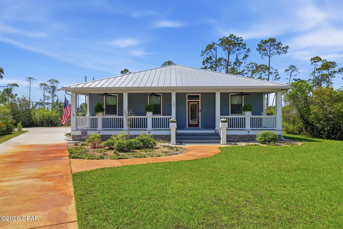 House in Port St. Joe, Florida, United States 2 - 17598888