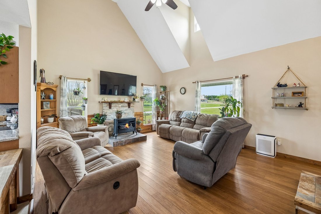House in Decherd, Tennessee, United States 4 - 17607419
