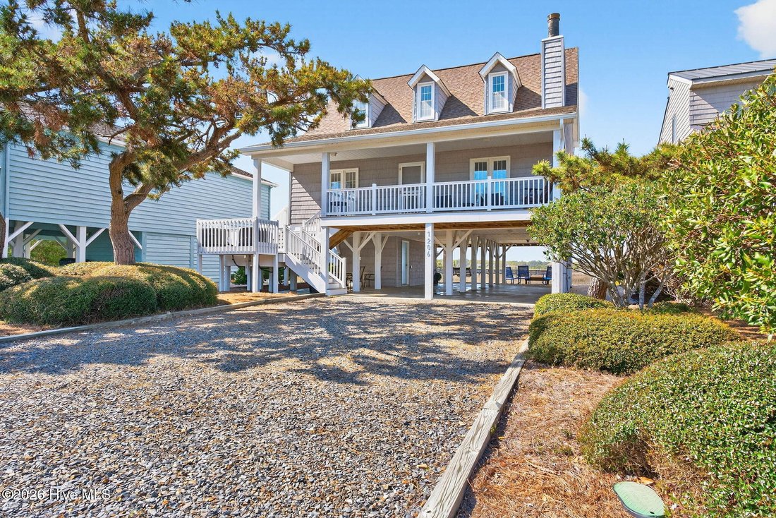 House in Sunset Beach, North Carolina, United States 4 - 17605555