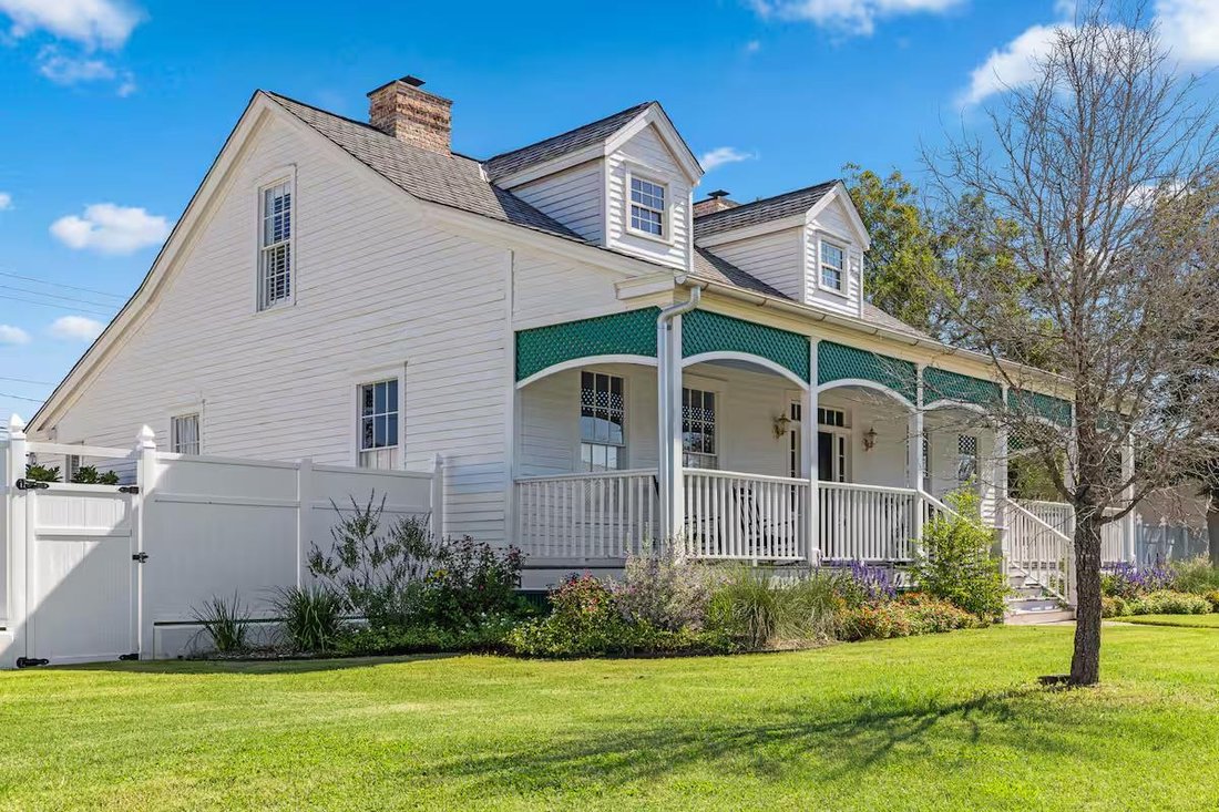 House in Giddings, Texas, United States 1 - 17610246