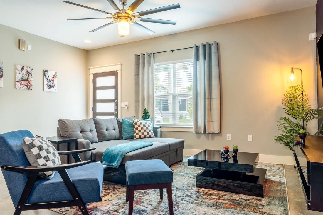 House in Austin, Texas, United States 4 - 17609933
