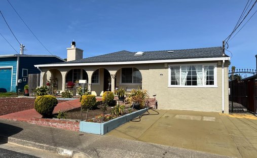House in South San Francisco, California, United States 1