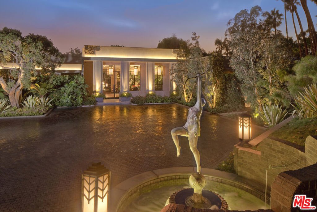 House in Los Angeles, California, United States 1 - 17375652