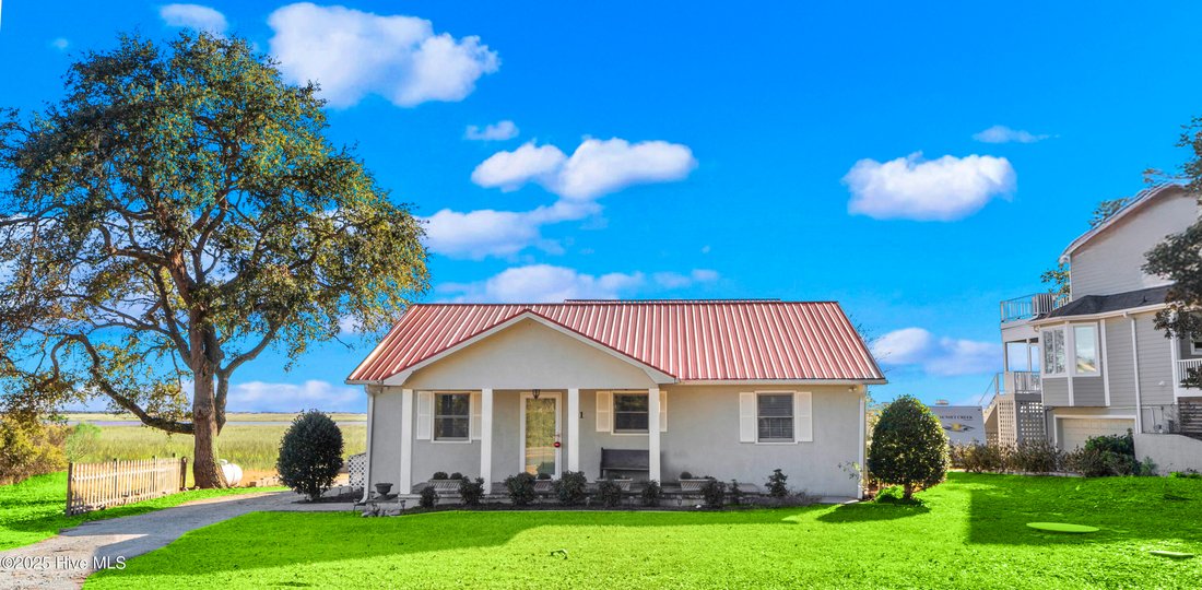 House in Sunset Beach, North Carolina, United States 1 - 17606430
