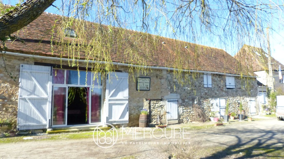 Estate in Lignac, Centre-Val de Loire, France 2 - 17599894