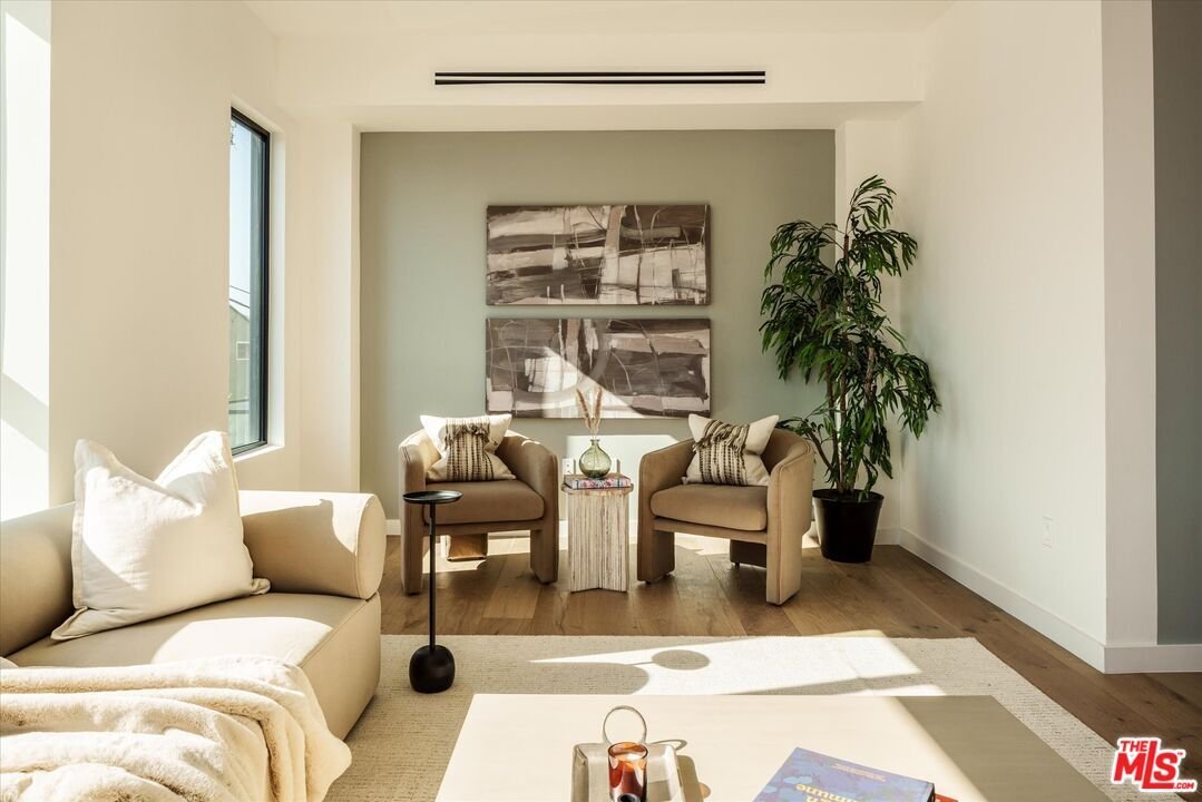 House in Los Angeles, California, United States 5 - 17602556